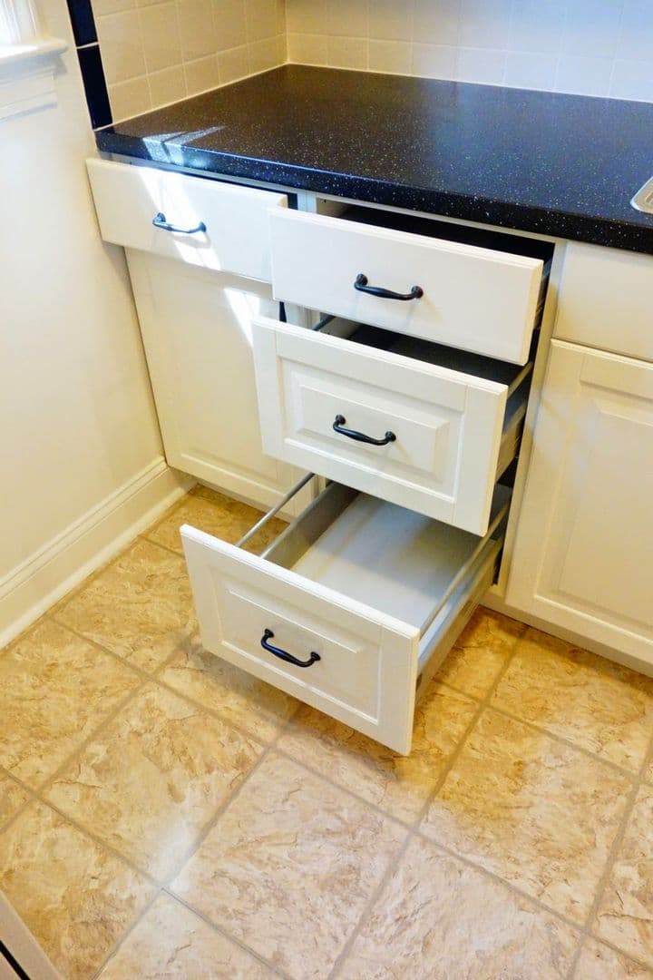 Takoma Park Apartment: 8404 Greenwood Ave