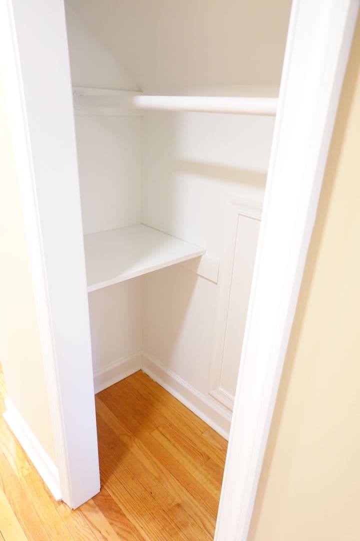 Takoma Park Apartment: 8220 Greenwood Ave