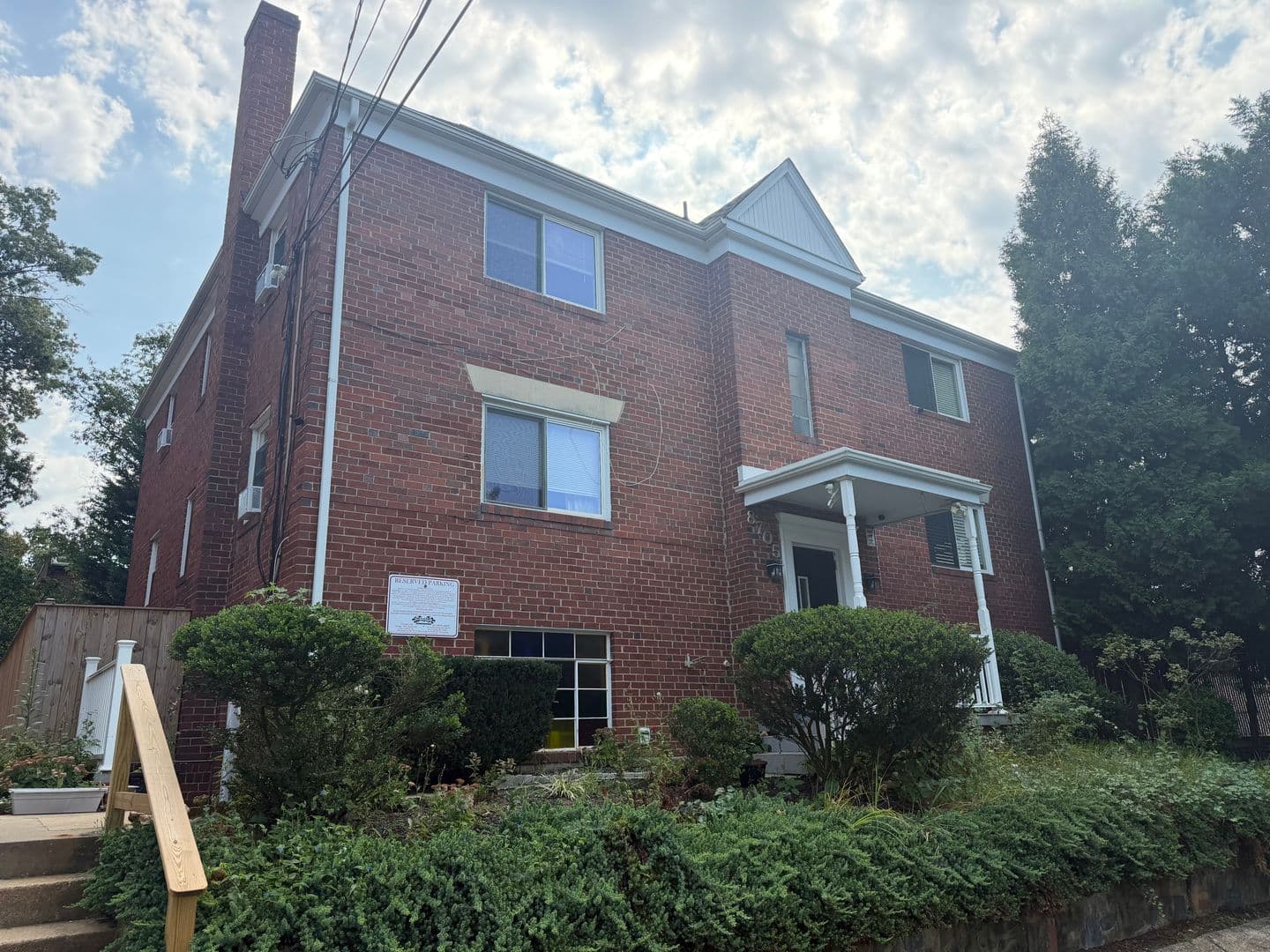 Silver Spring Apartment: 8705 Plymouth St