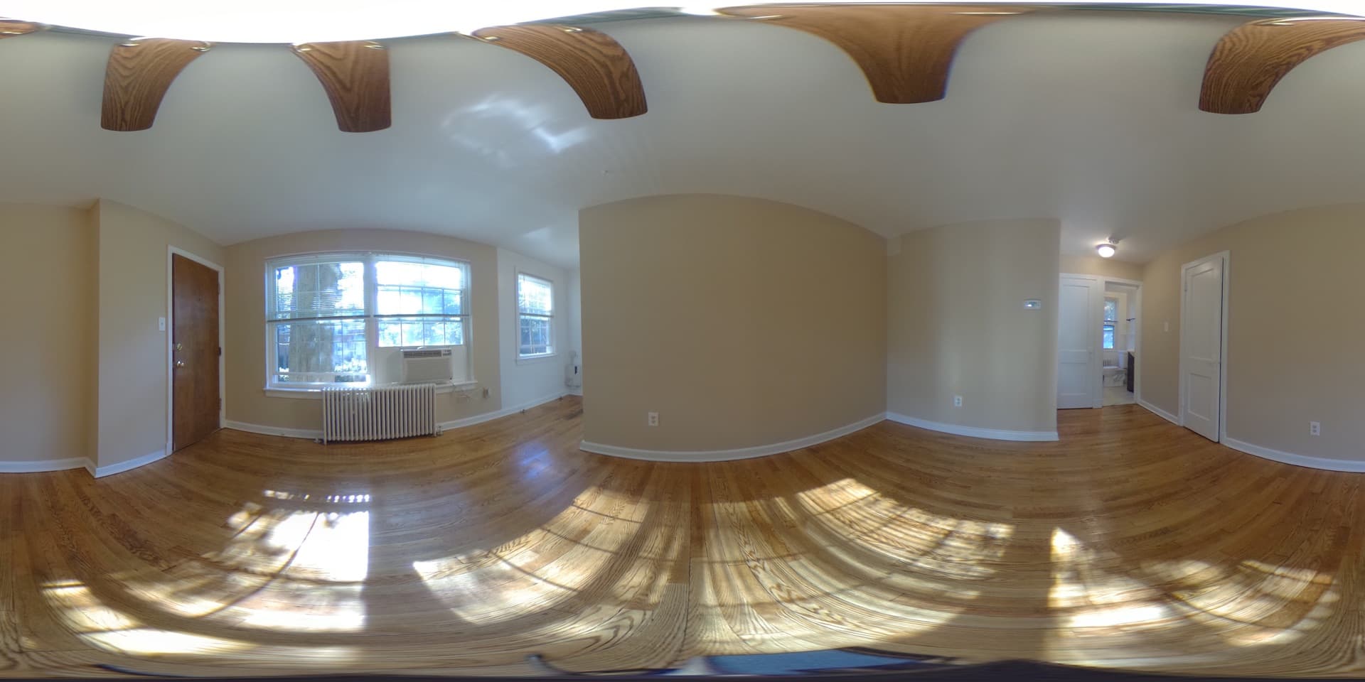 Takoma Park Apartment: 8400 Greenwood Ave