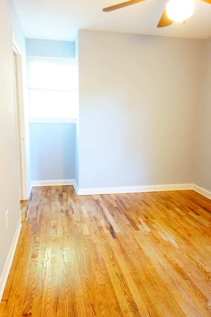 Takoma Park Apartment: 8400 Greenwood Ave