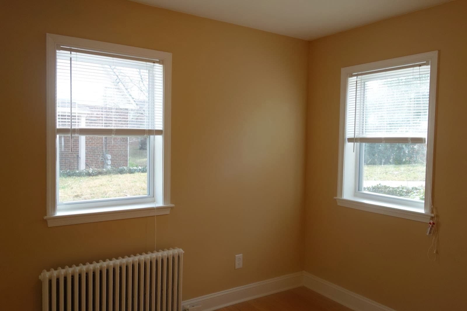 Takoma Park Apartment: 8105 Greenwood Ave