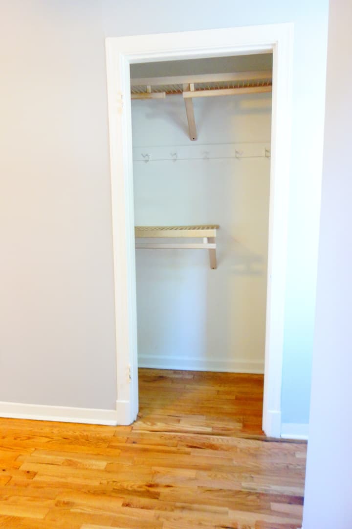 Takoma Park Apartment: 8400 Greenwood Ave