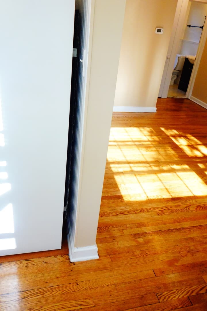 Takoma Park Apartment: 8400 Greenwood Ave