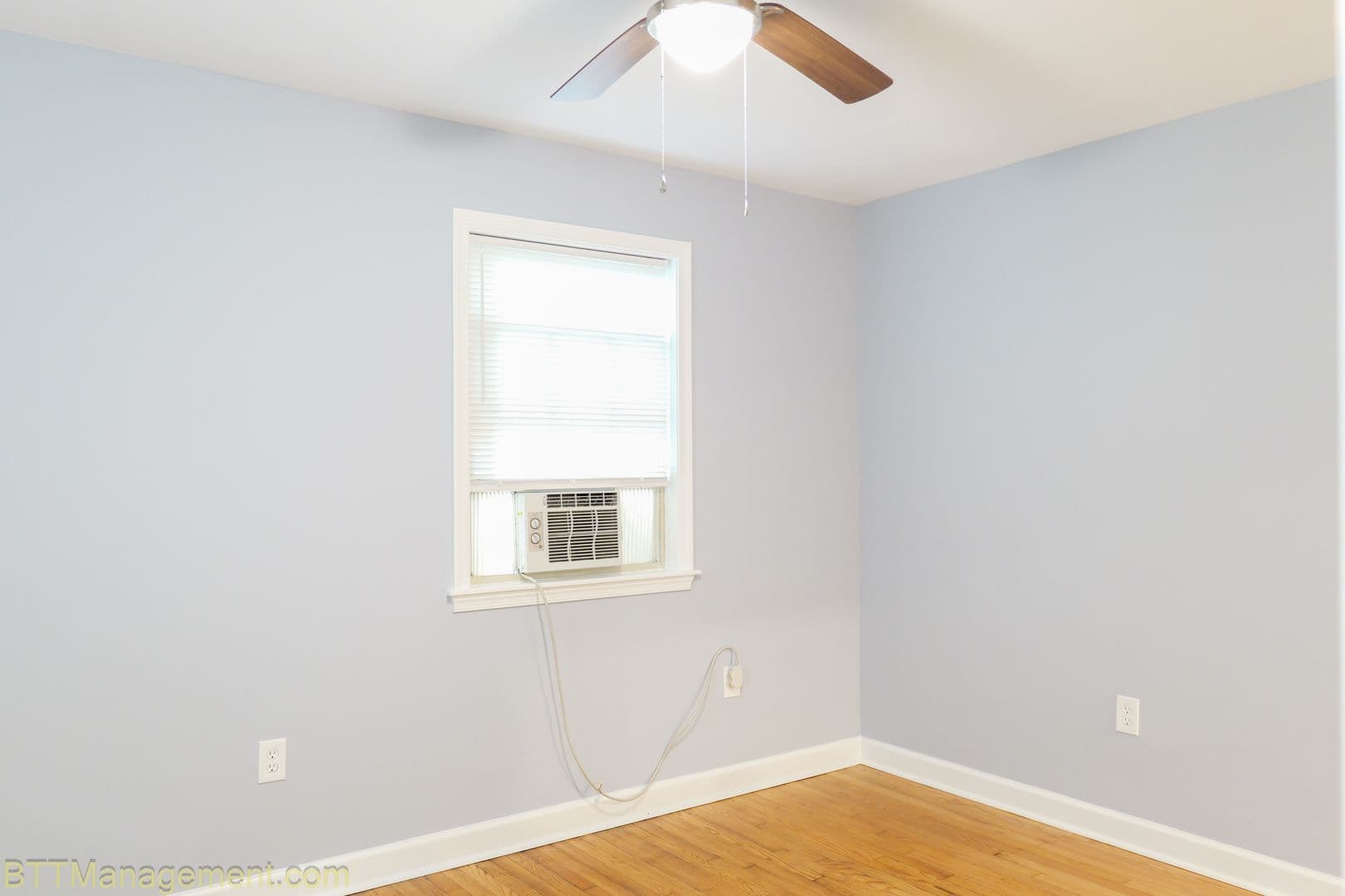 Silver Spring Apartment: 8712 Plymouth St