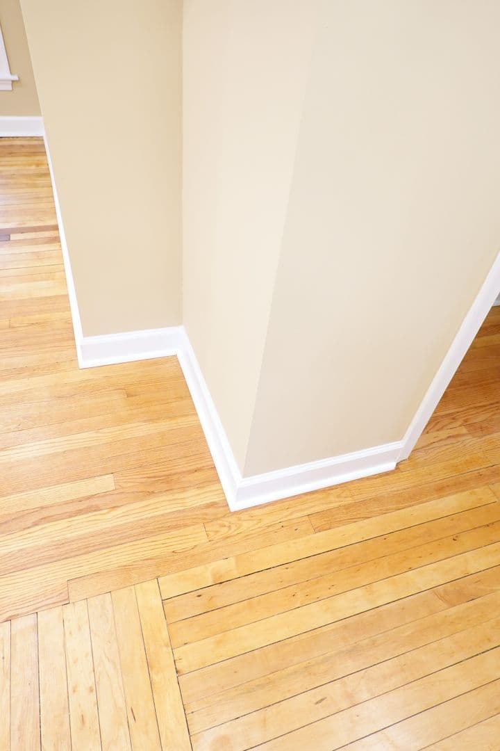 Takoma Park Apartment: 8220 Greenwood Ave