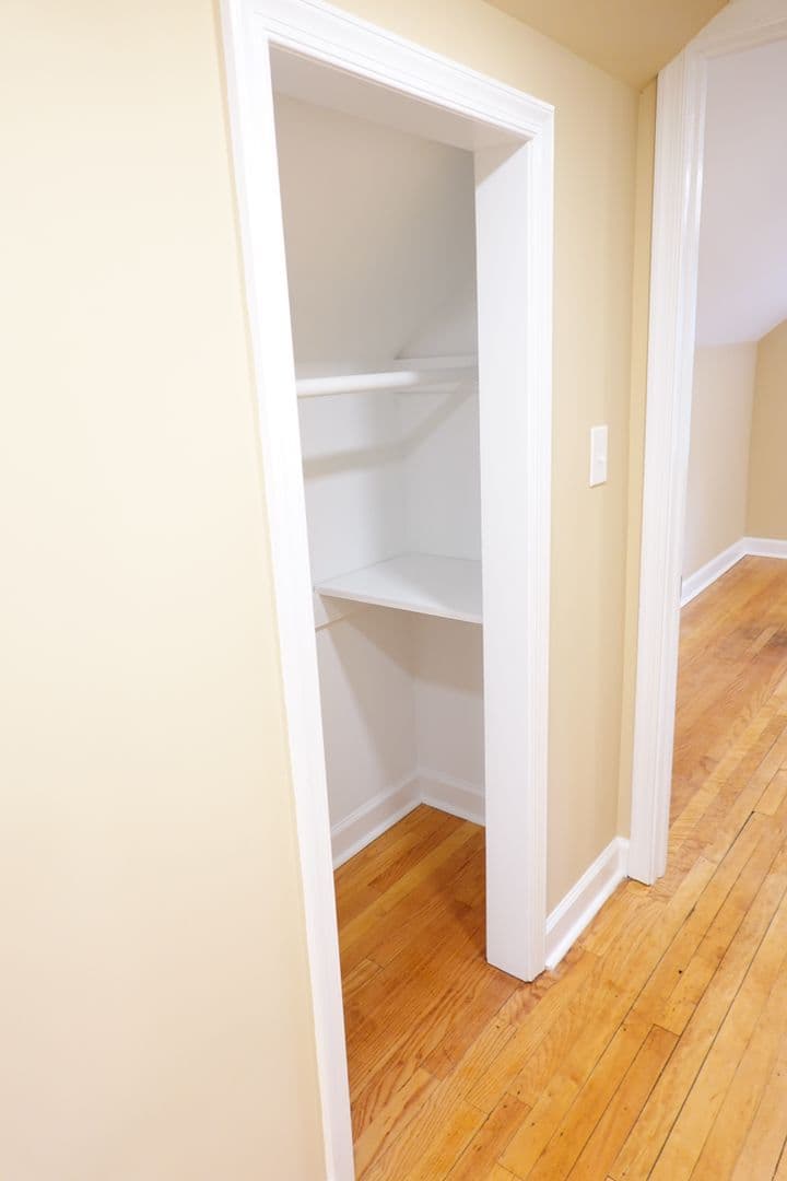 Takoma Park Apartment: 8220 Greenwood Ave