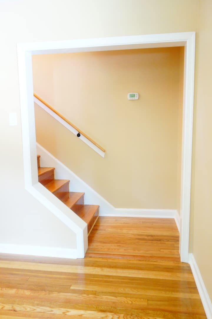 Takoma Park Apartment: 8401 Flower Ave