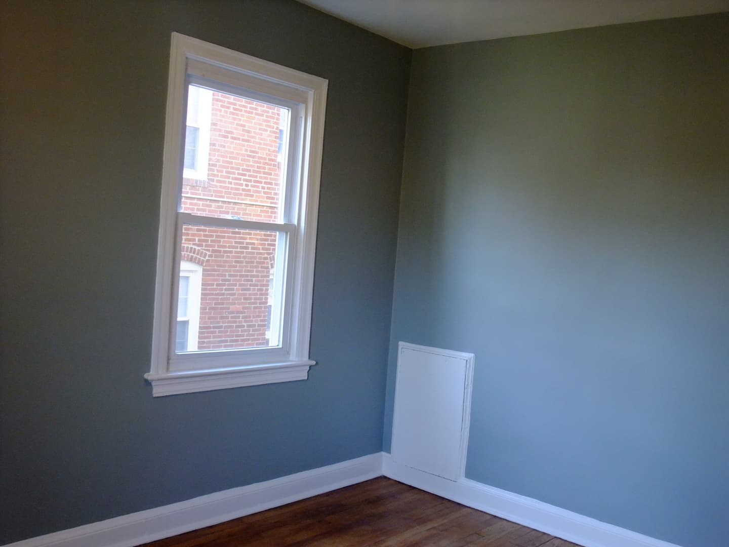 Takoma Park Apartment: 907 Wabash Ave