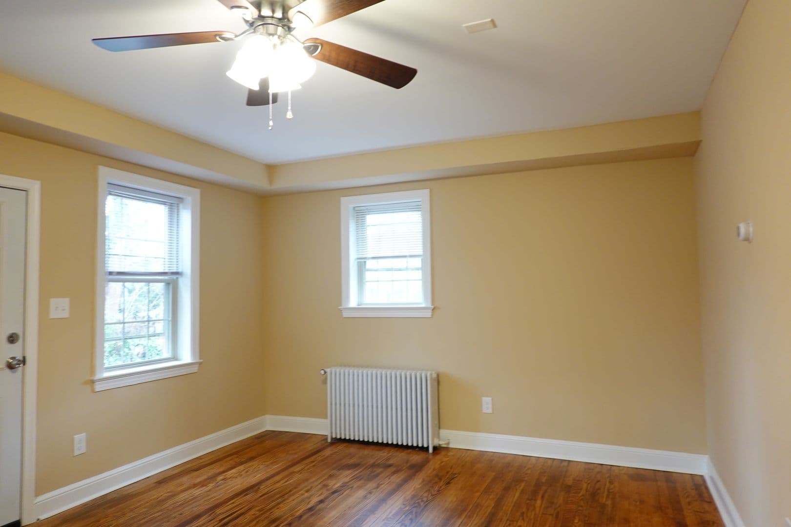 Takoma Park Apartment: 8310 Garland Ave