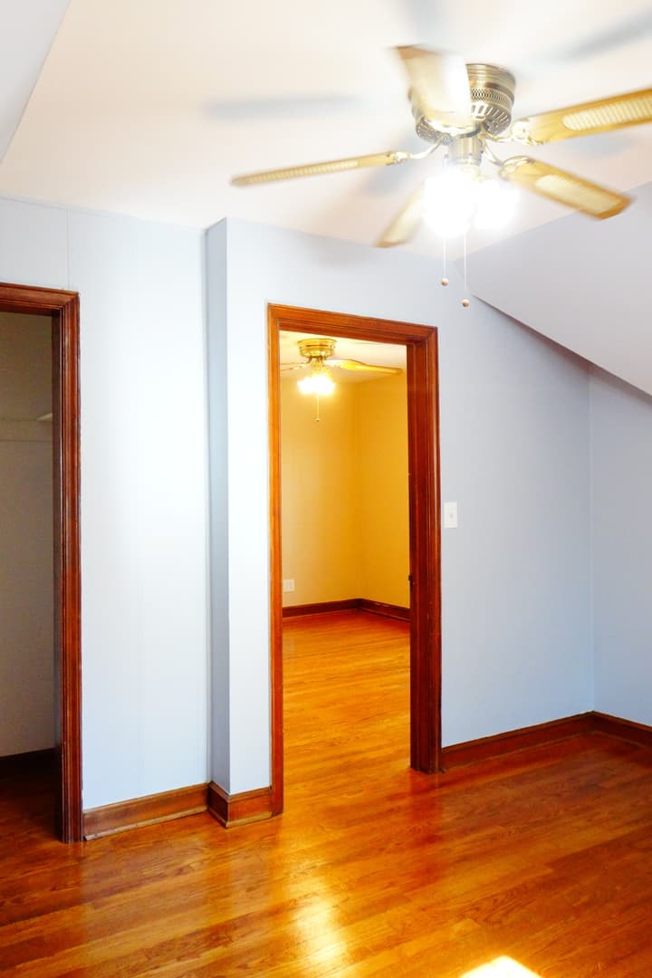 Takoma Park Apartment: 806 Houston Ave