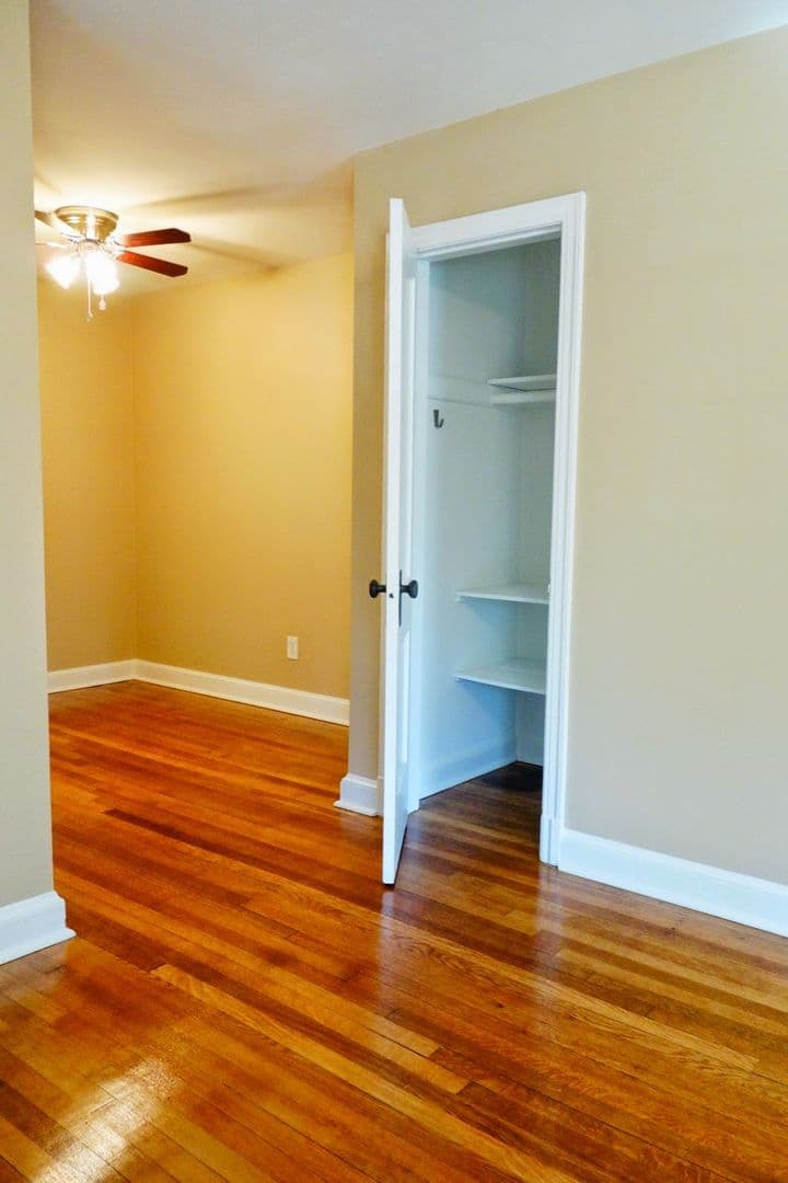 Takoma Park Apartment: 8404 Greenwood Ave