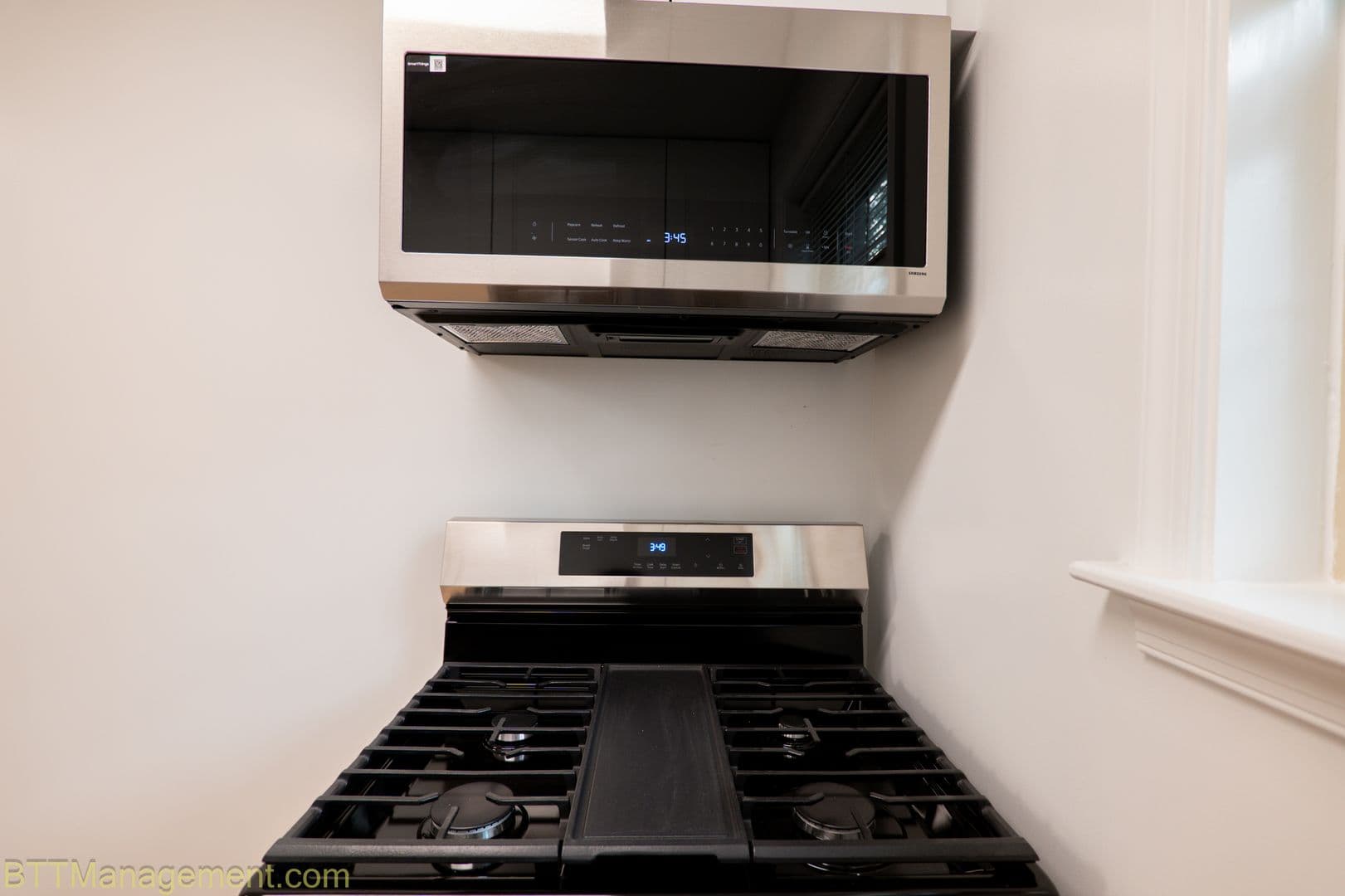 Silver Spring Apartment: 8712 Plymouth St