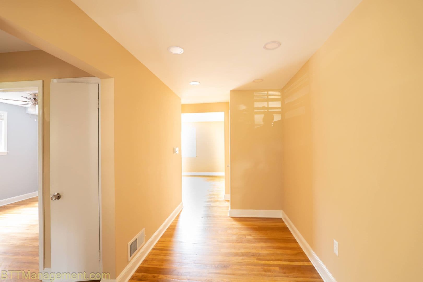 Silver Spring Apartment: 8805 Plymouth St
