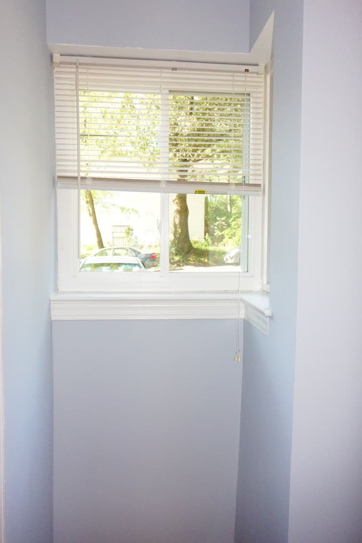 Takoma Park Apartment: 8400 Greenwood Ave