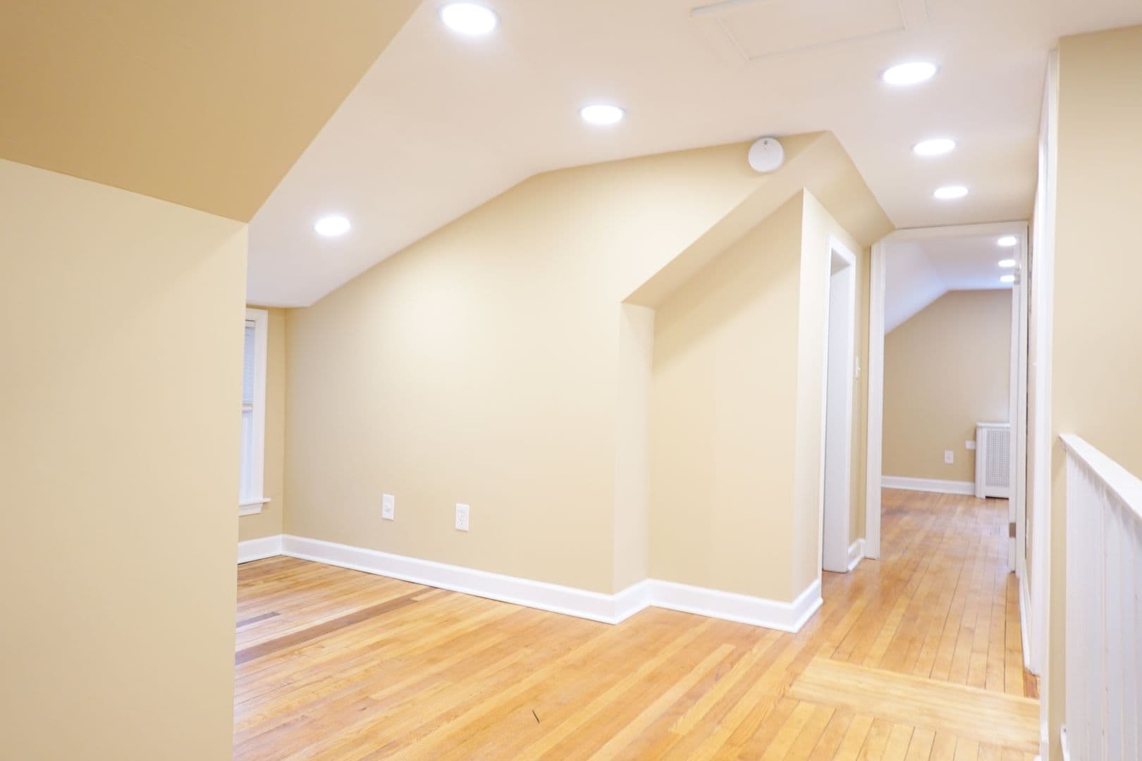 Takoma Park Apartment: 8220 Greenwood Ave