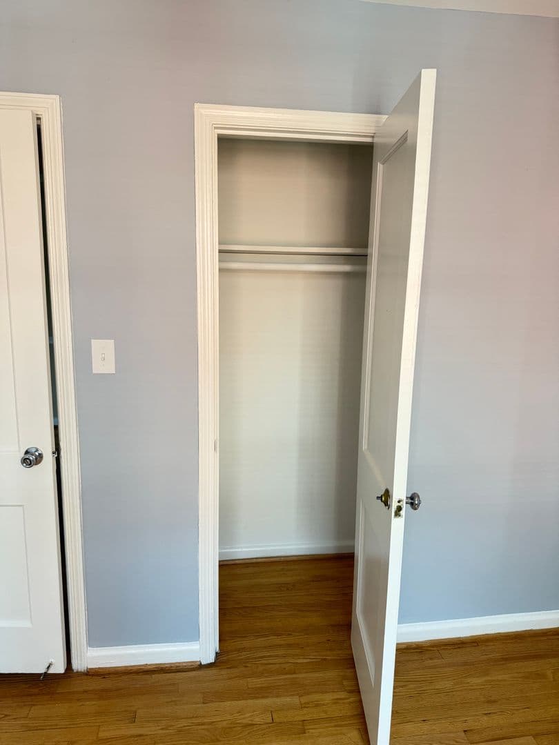 Silver Spring Apartment: 8705 Plymouth St