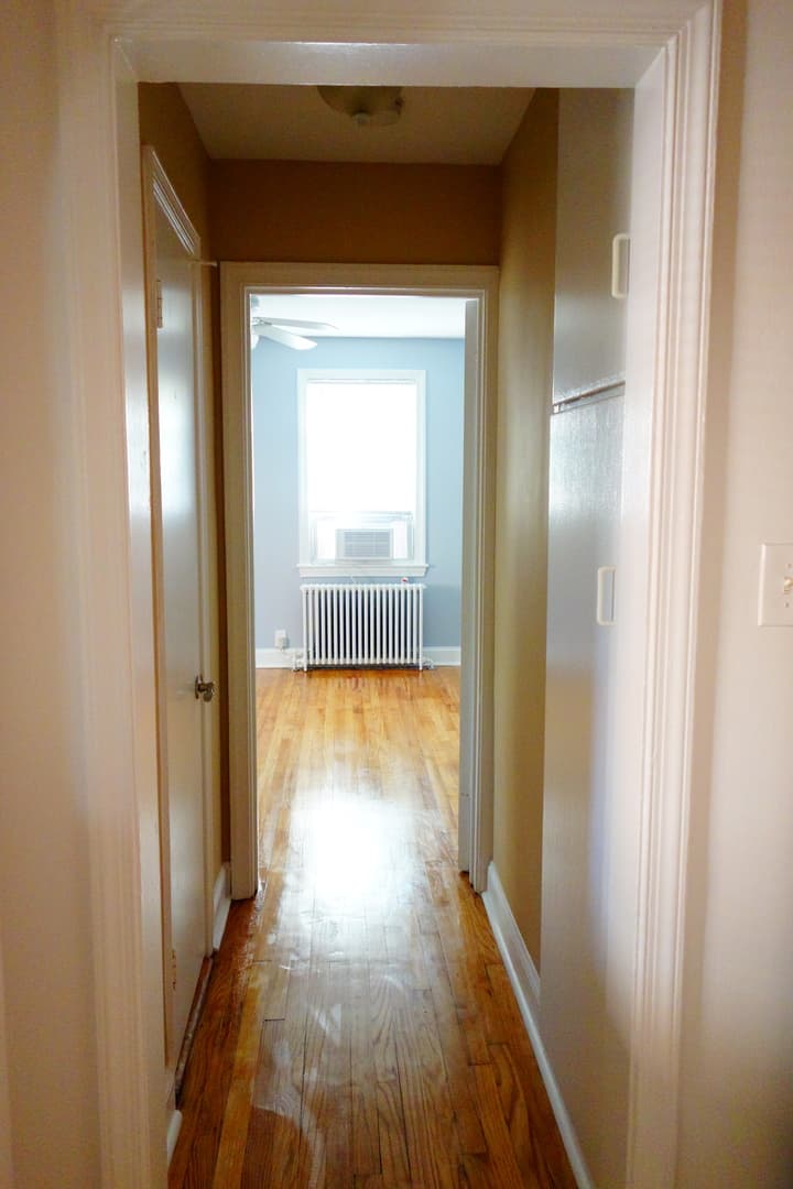 Takoma Park Apartment: 8105 Greenwood Ave