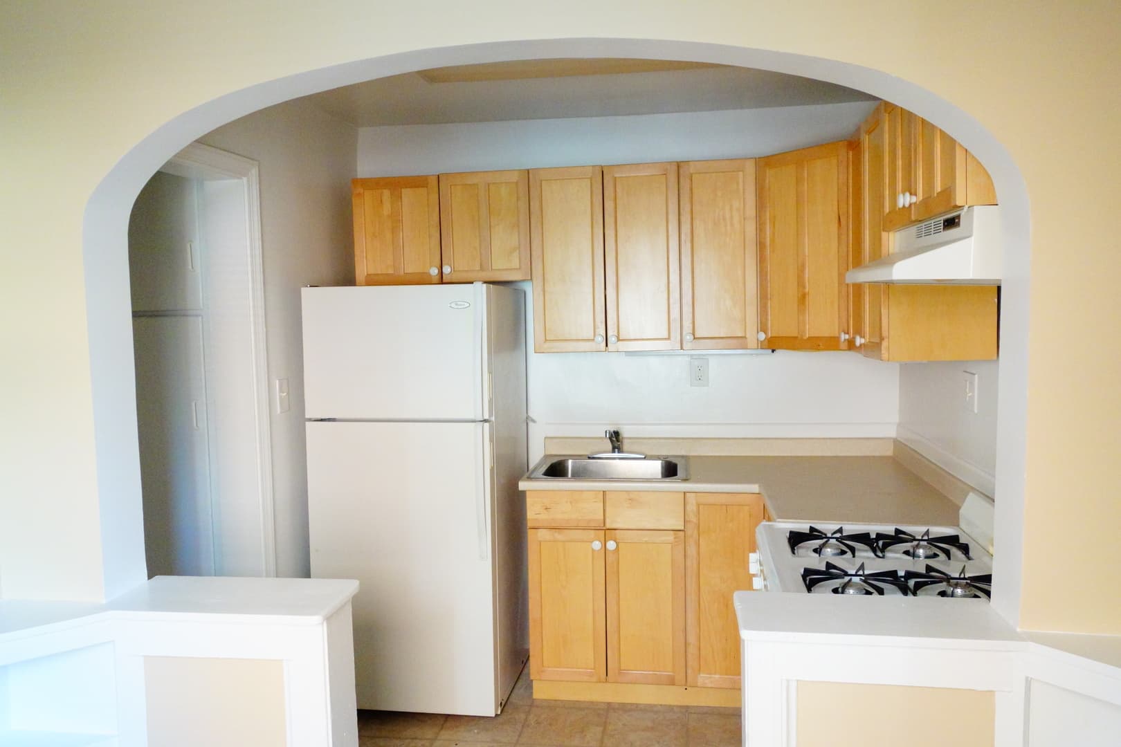 Takoma Park Apartment: 8105 Greenwood Ave