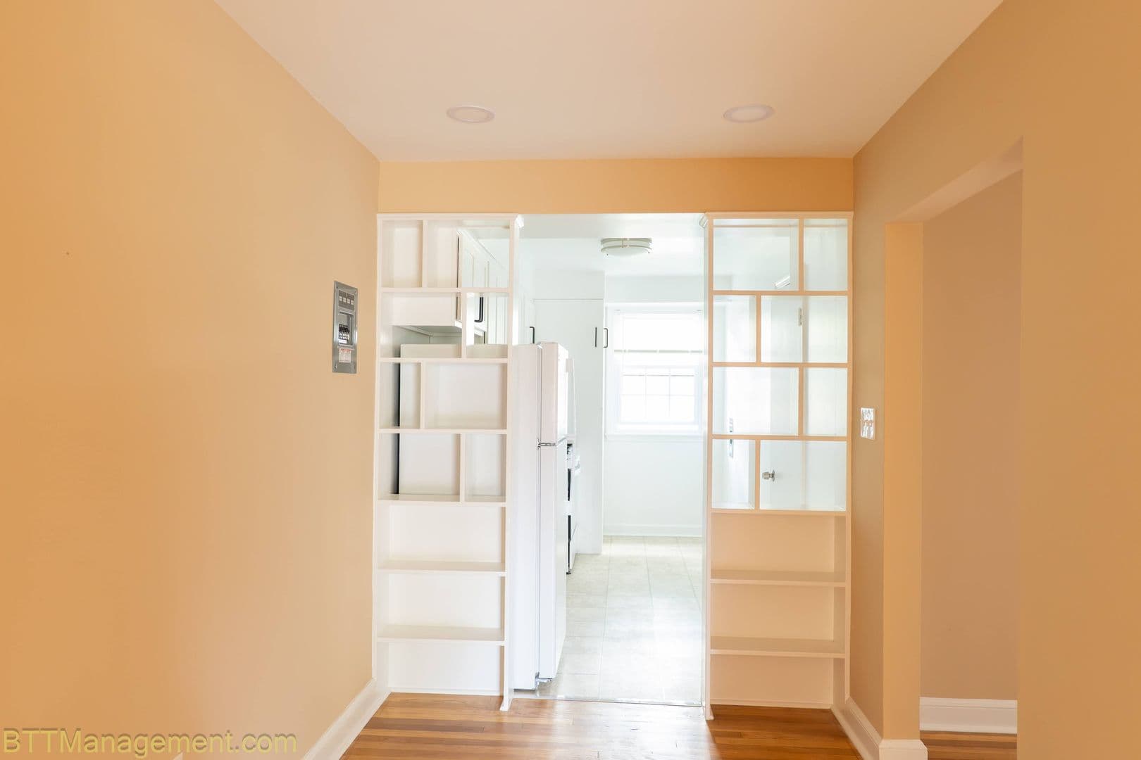 Silver Spring Apartment: 8805 Plymouth St