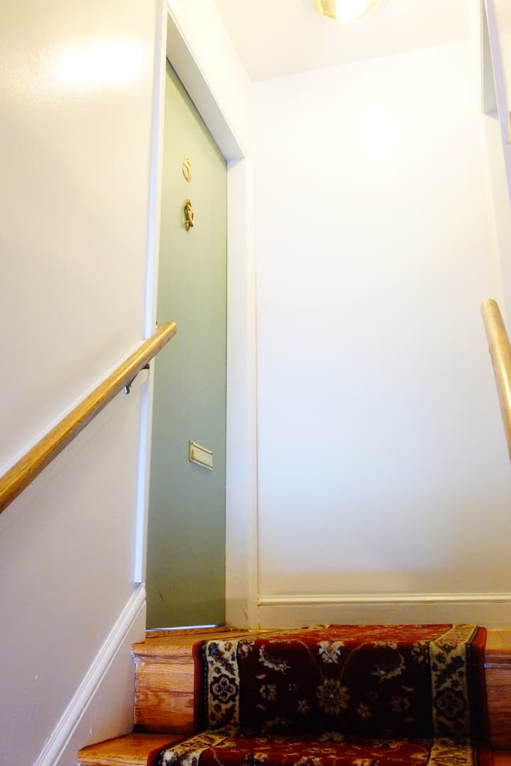 Takoma Park Apartment: 8401 Flower Ave
