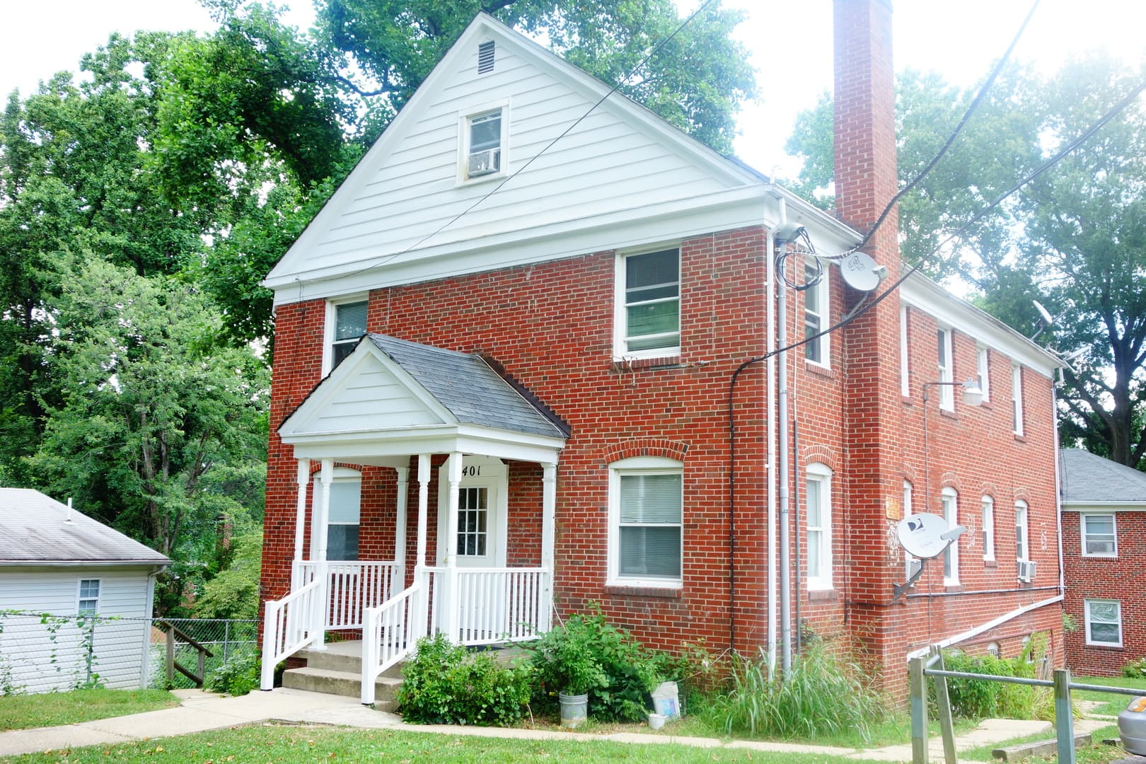 Takoma Park Apartment: 8401 Flower Ave