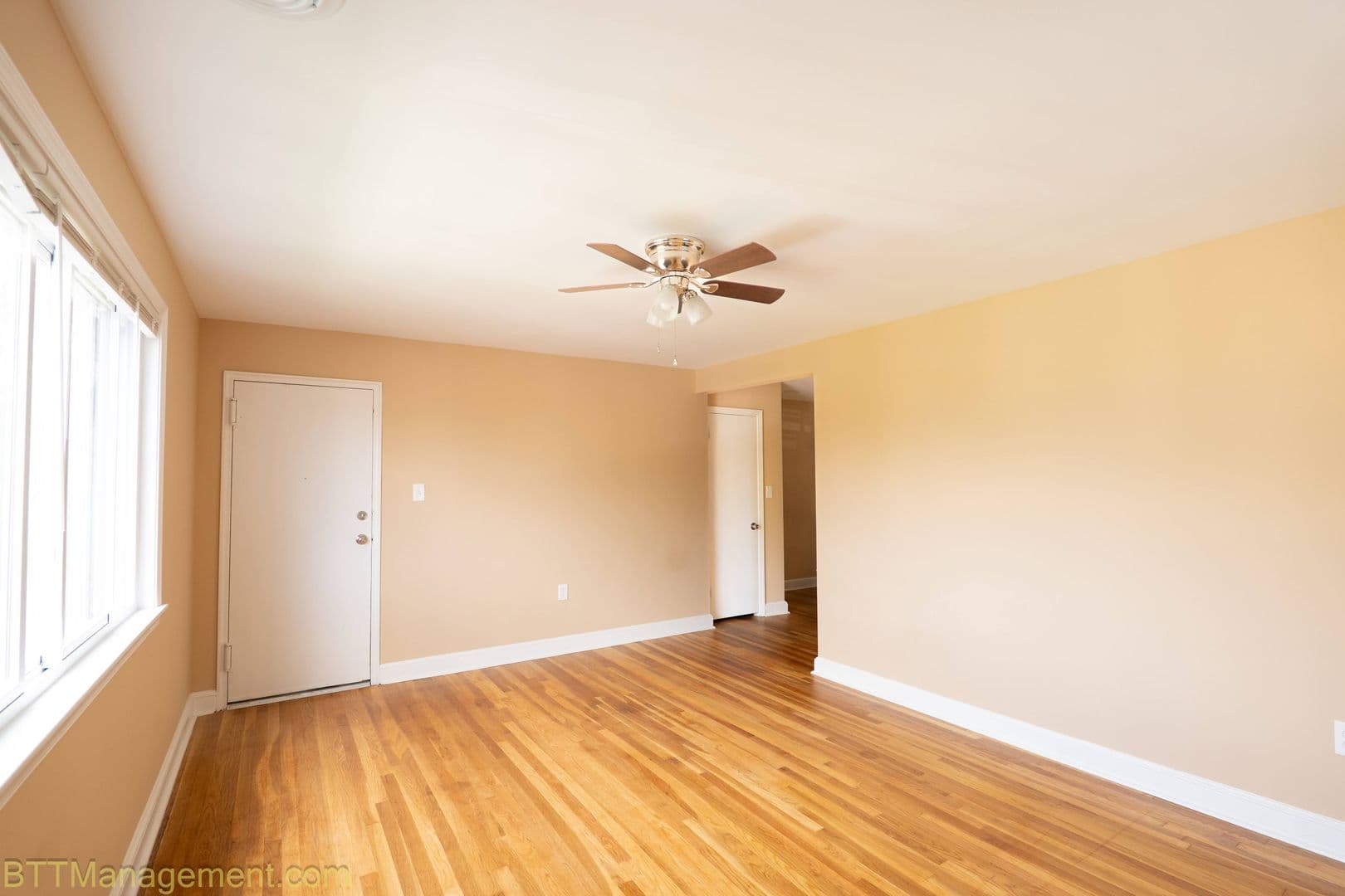 Silver Spring Apartment: 8805 Plymouth St