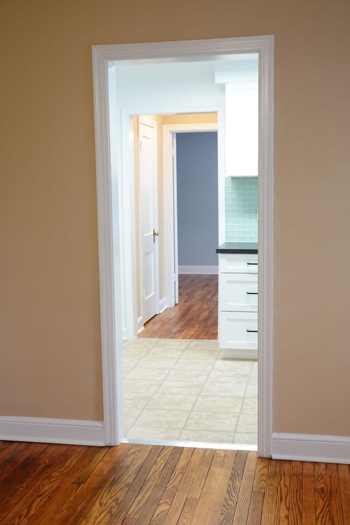 Takoma Park Apartment: 8310 Garland Ave
