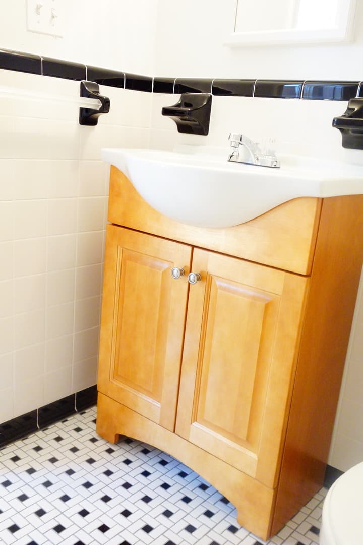 Takoma Park Apartment: 8401 Flower Ave