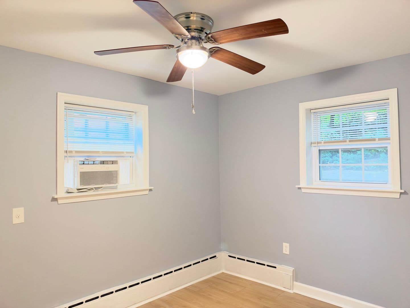 Silver Spring Apartment: 8807 Plymouth St