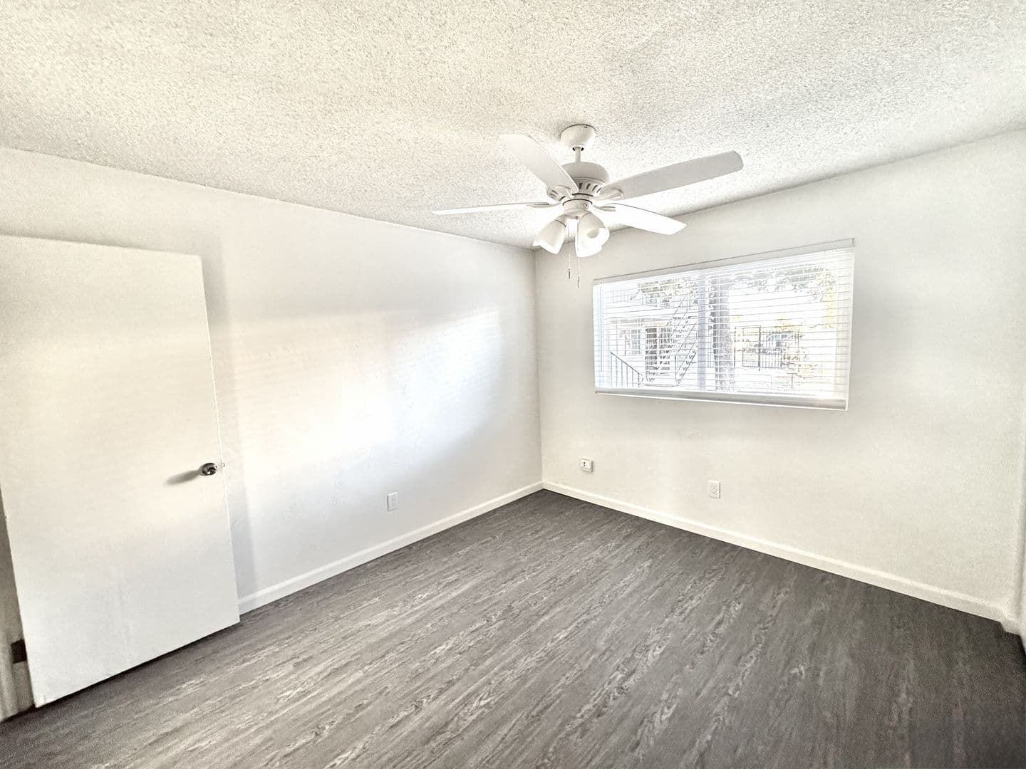 Imperial Beach Apartment: 650 Florence Street
