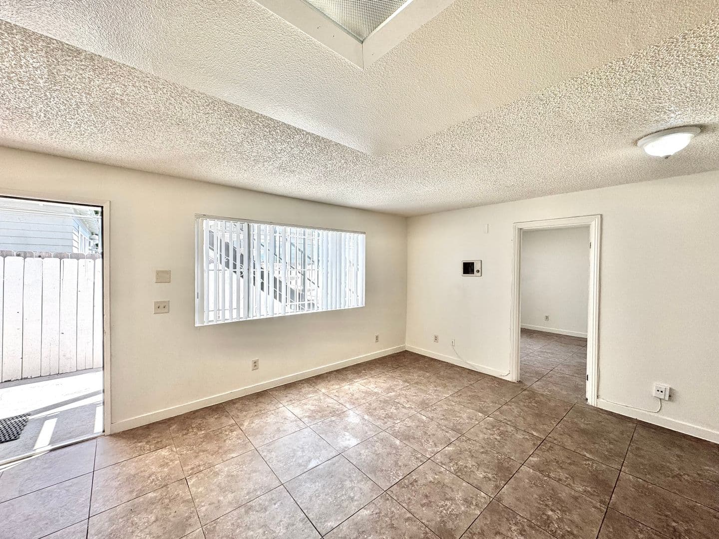 San Diego Apartment: 4122 39th Street #2