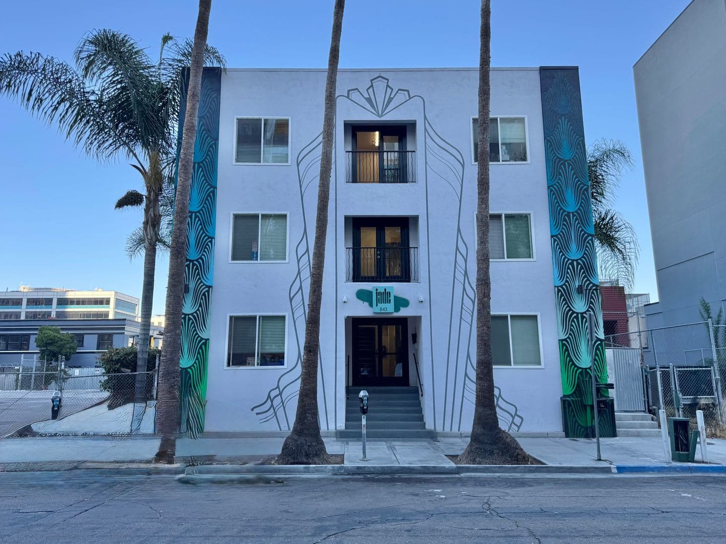San Diego Apartment: 843 13th St