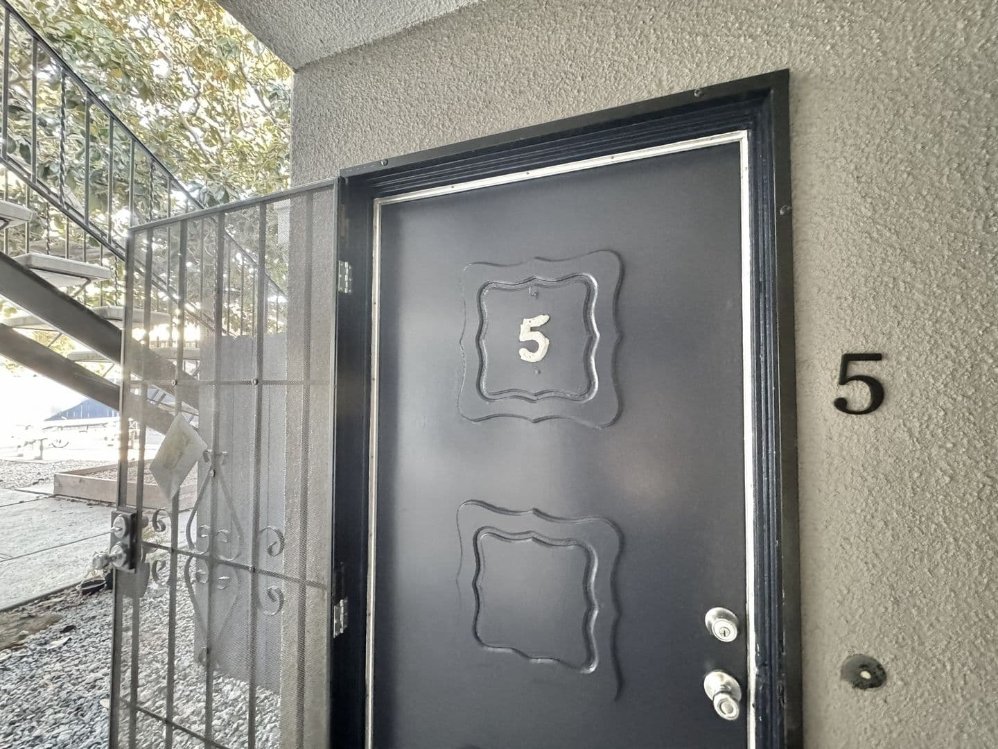 Imperial Beach Apartment: 650 Florence Street