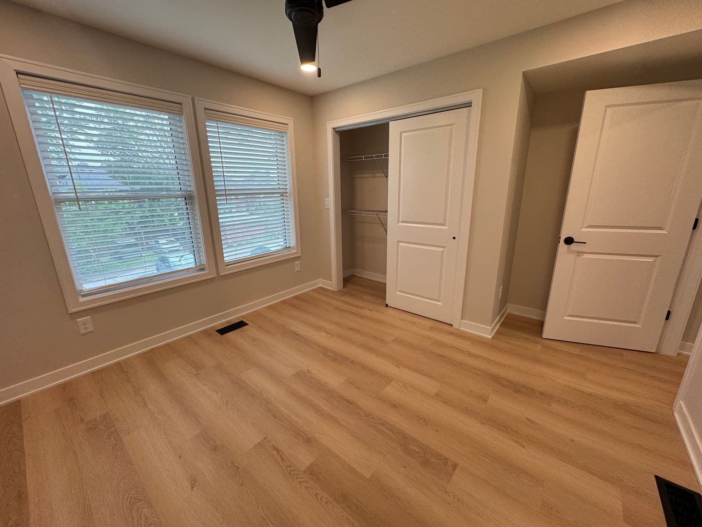 Columbus Apartment: 1234 & 1236 Summit St.