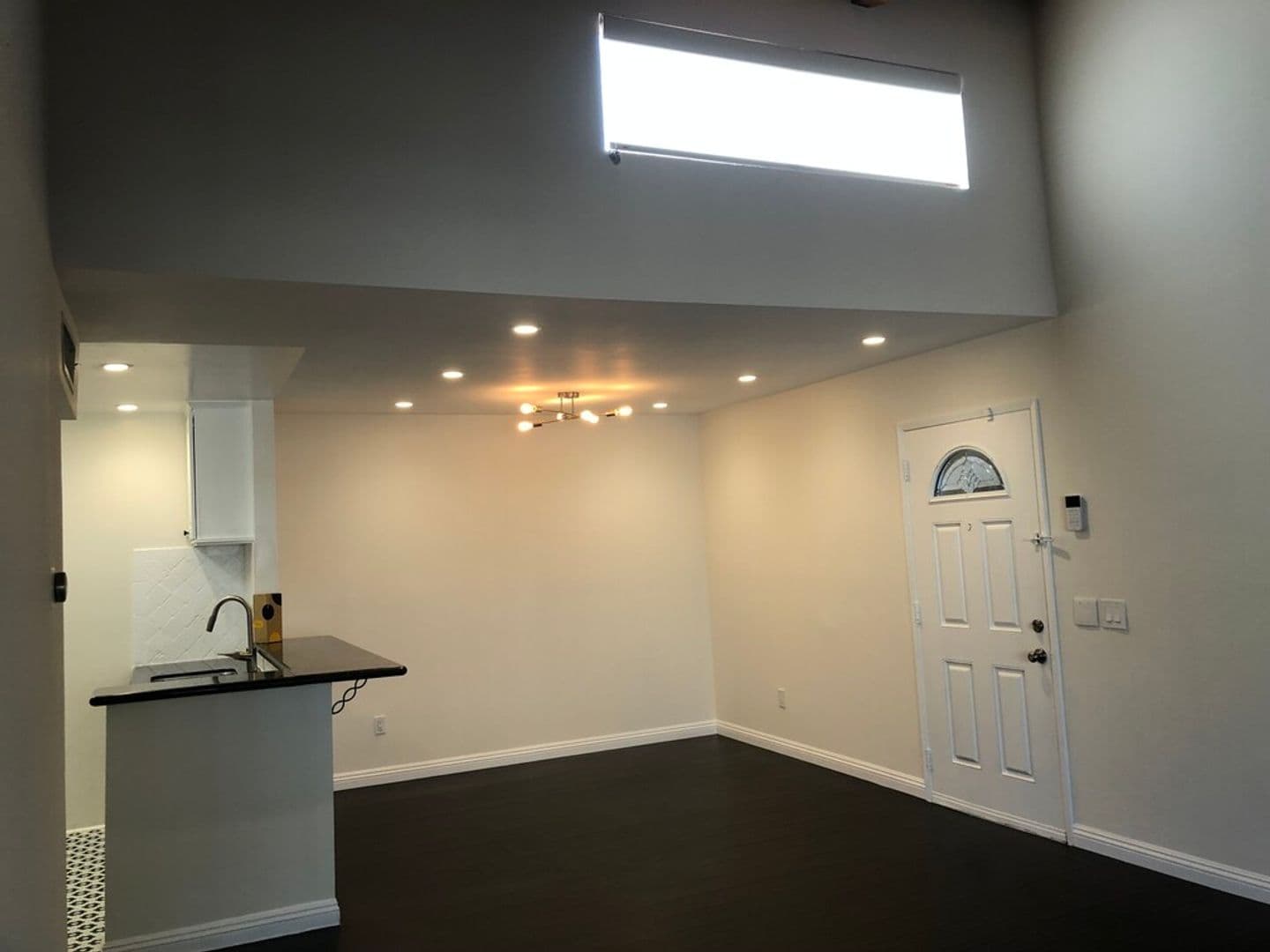 Porter Ranch, House: 10331 Lindley Ave, Unit 215
