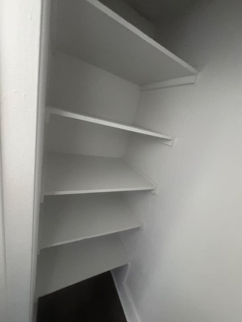 Los Angeles Apartment: 11710 S Budlong Ave