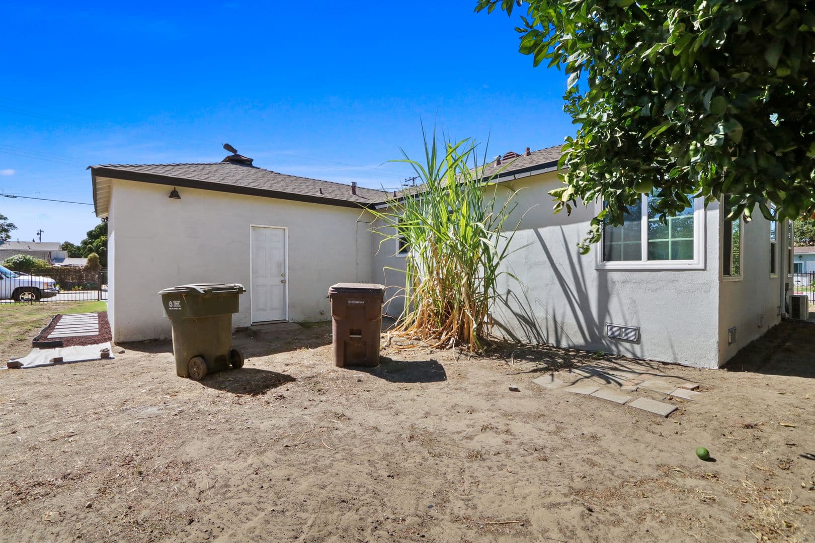 El Monte Apartment: 12113 Ferris Road