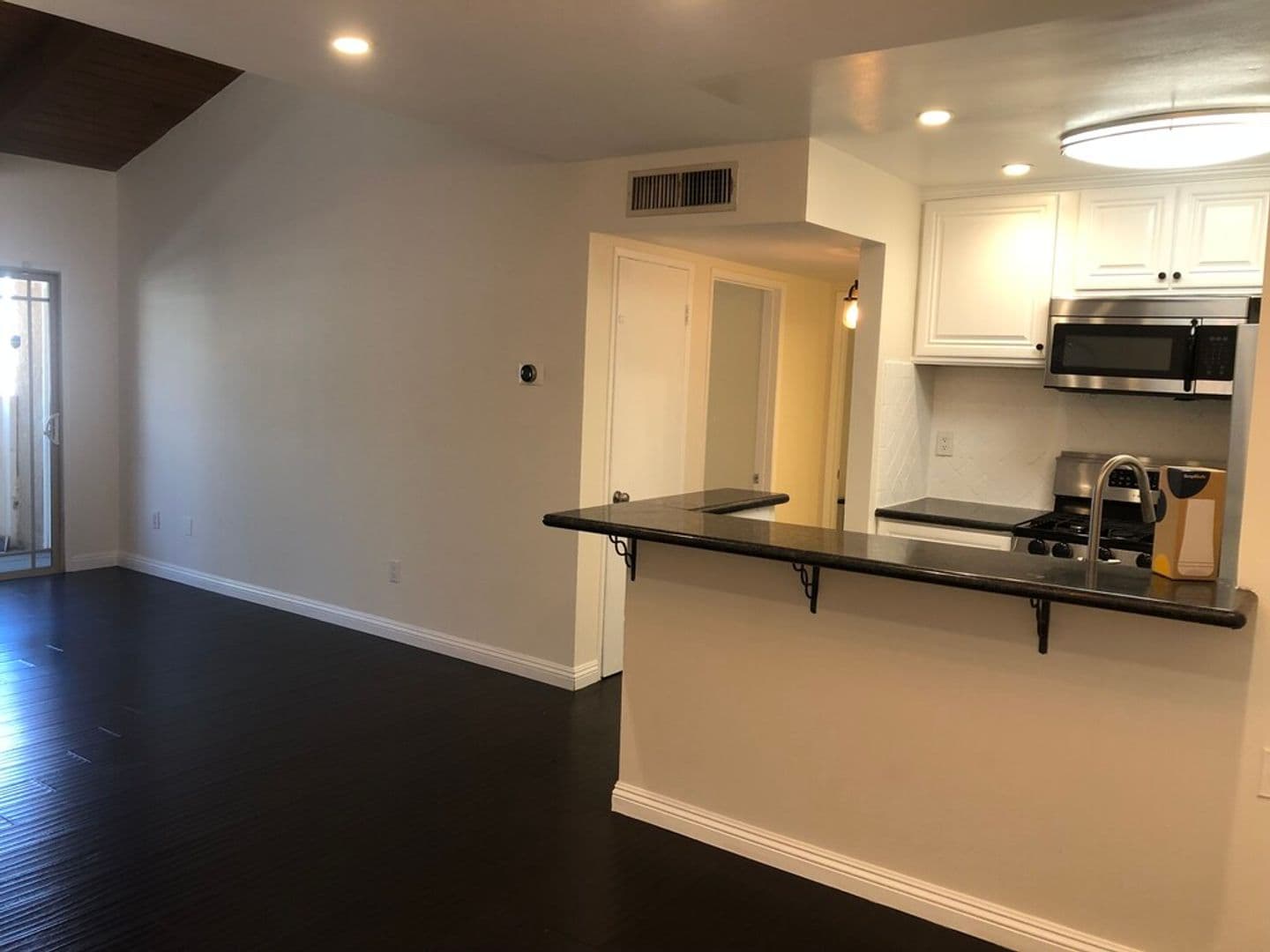 Porter Ranch, House: 10331 Lindley Ave, Unit 215