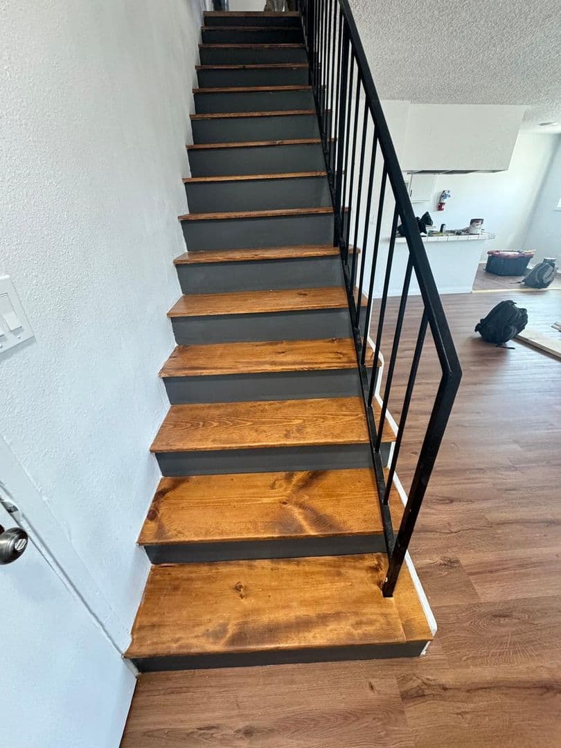 Los Angeles Apartment: 11254 S Berendo Ave