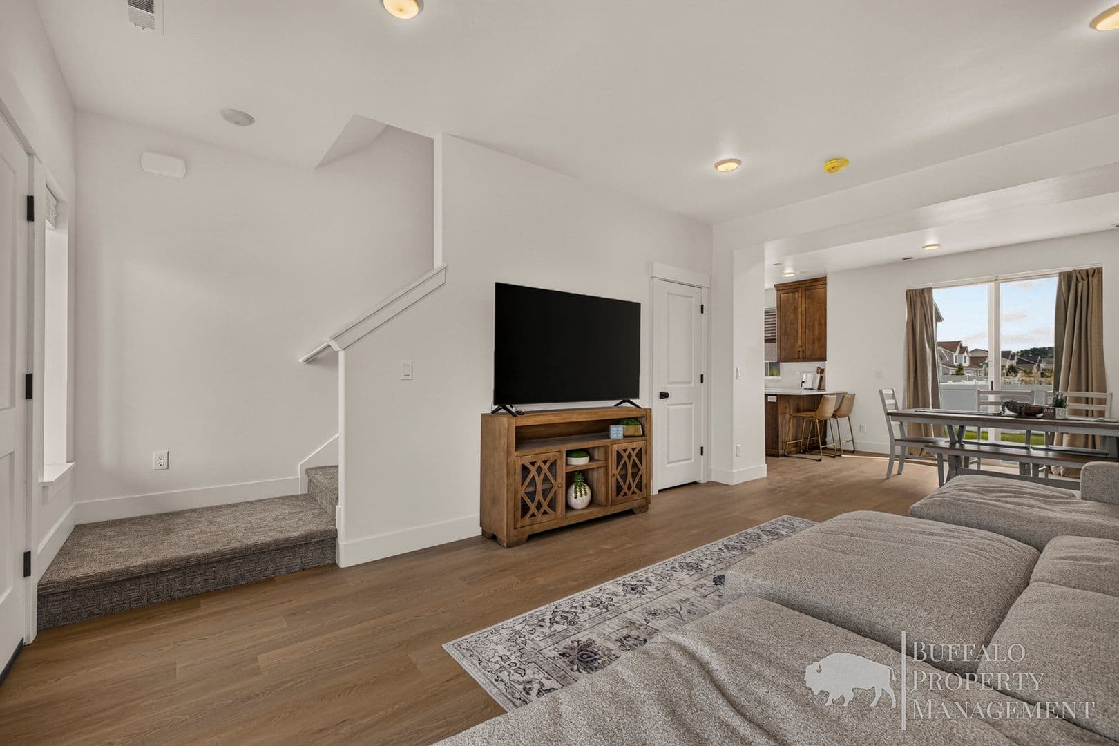 Rexburg House: 670 S 2315 W