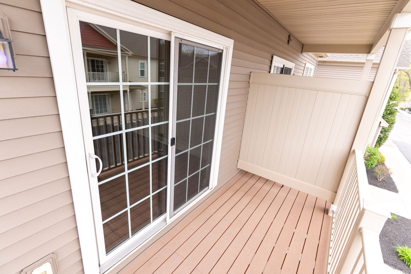 Rochester Apartment: 427 Latta Road