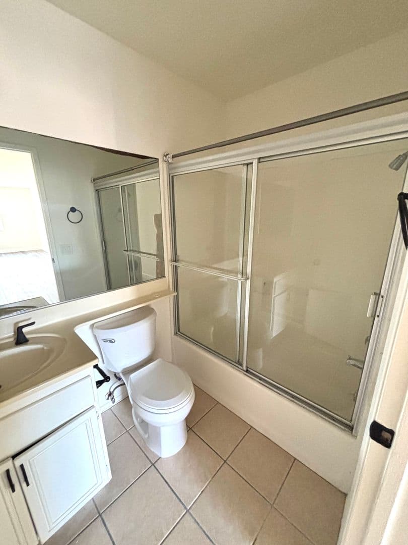Buena Park Apartment: 6331 Los Robles Ave.