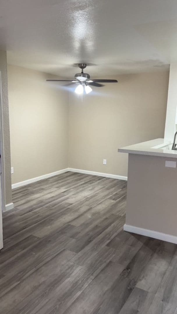 Las Vegas Apartment: 1110 Redwood St