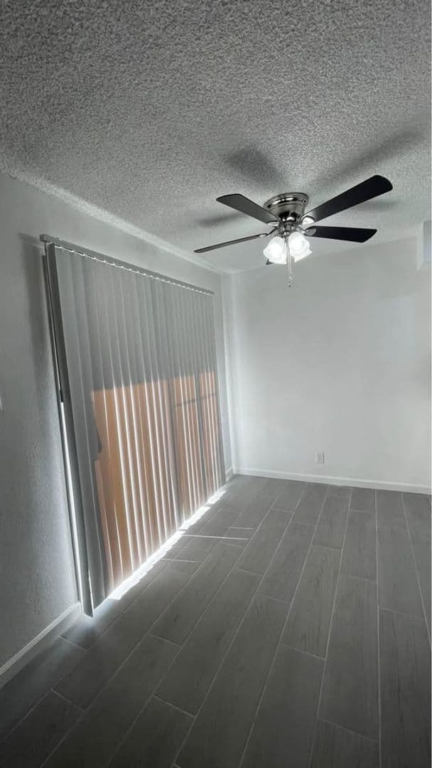 Las Vegas Apartment: 1800 Rexford Drive