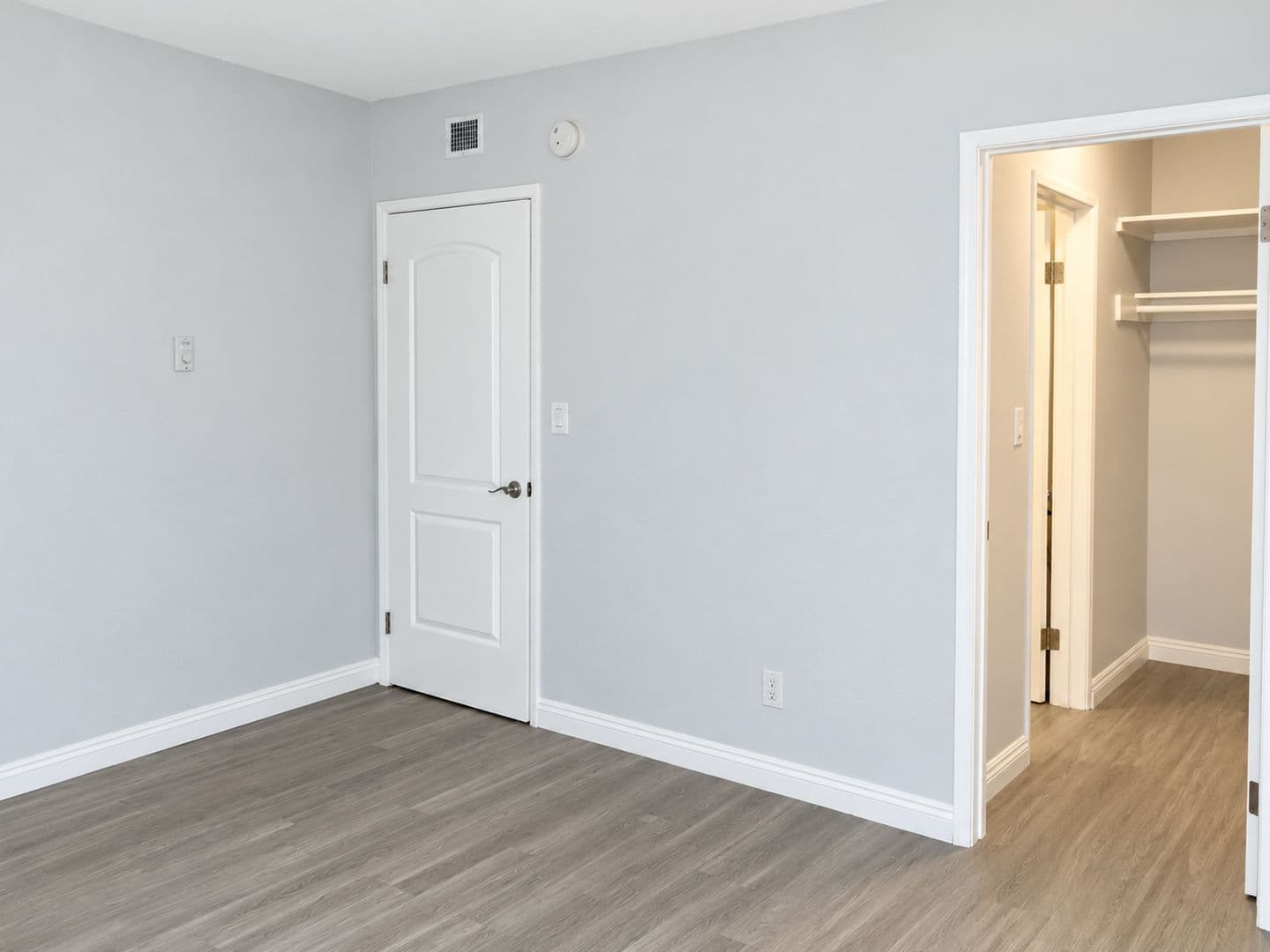 West Covina Apartment: 712 S Fernwood St.