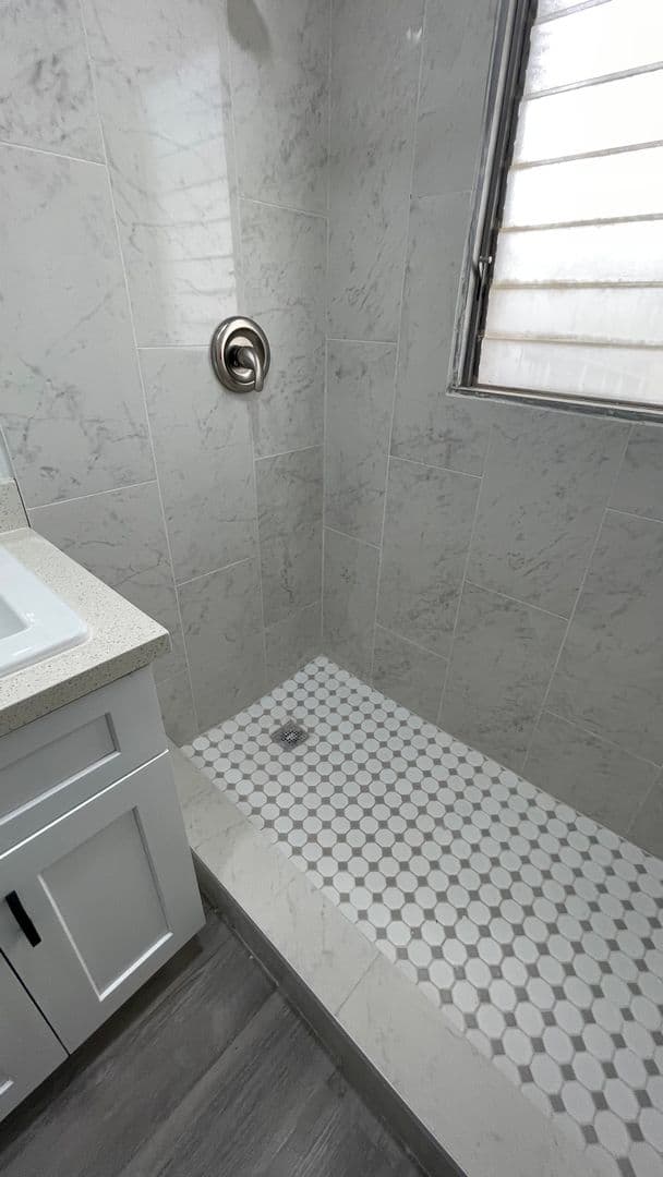 Las Vegas Apartment: 1800 Rexford Drive