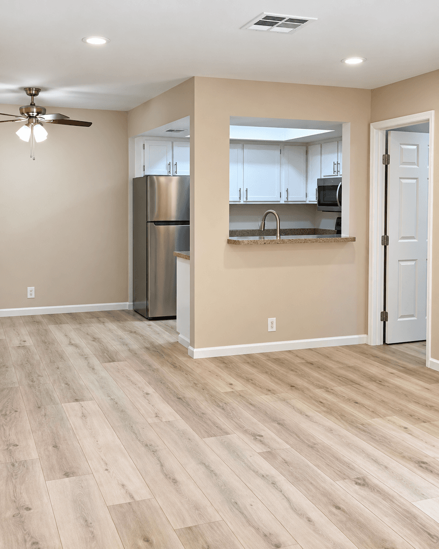Las Vegas Apartment: 1111 Warbonnet Way