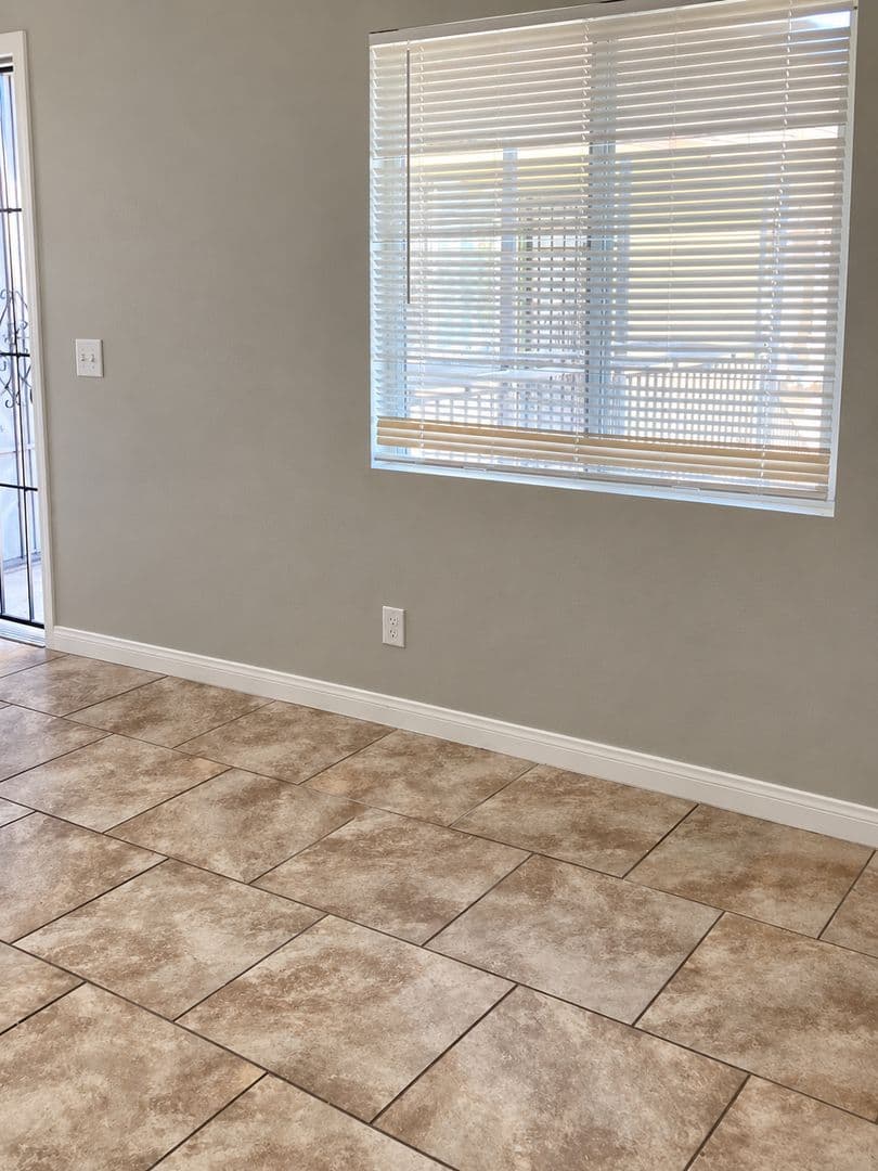 Henderson Apartment: 305 Eastminster Ct