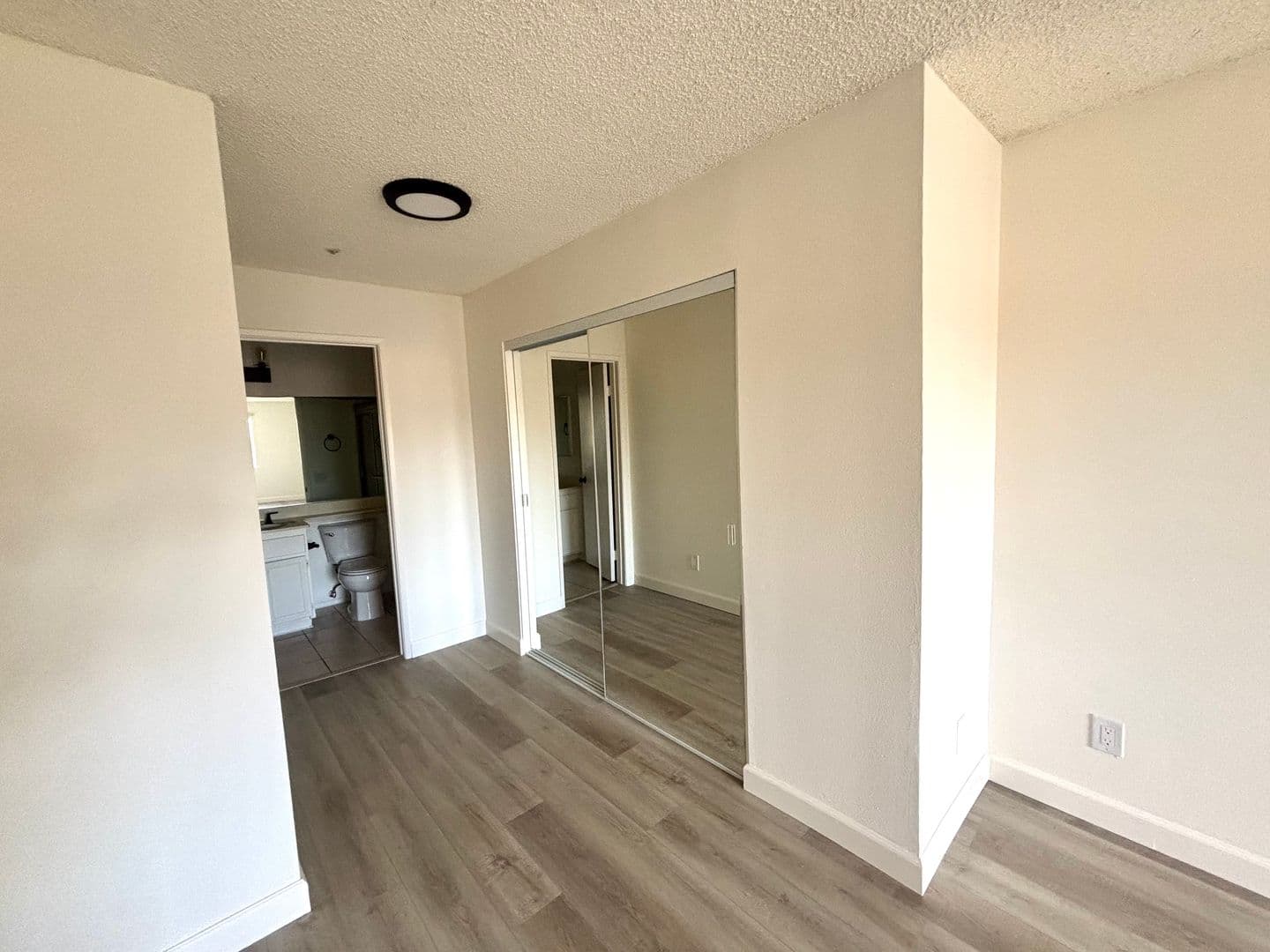 Buena Park Apartment: 6331 Los Robles Ave.